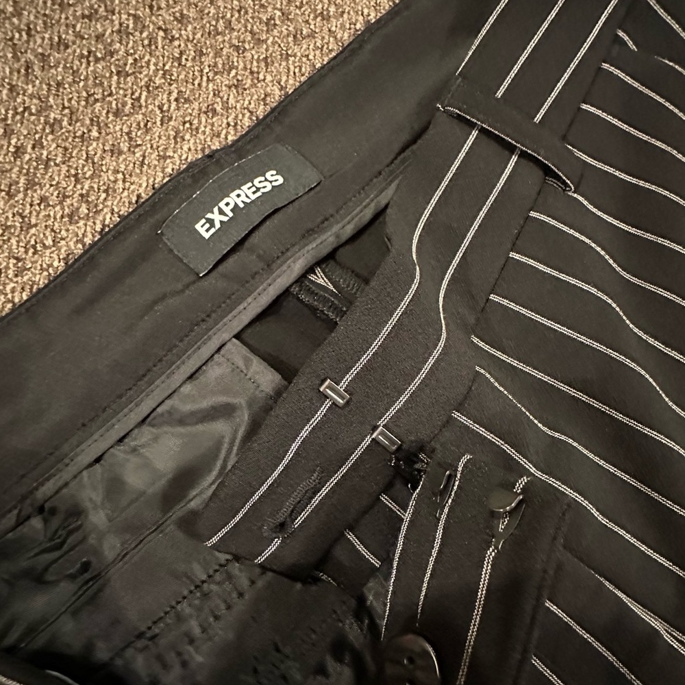 Express Editor Pants - Picture 5 of 6